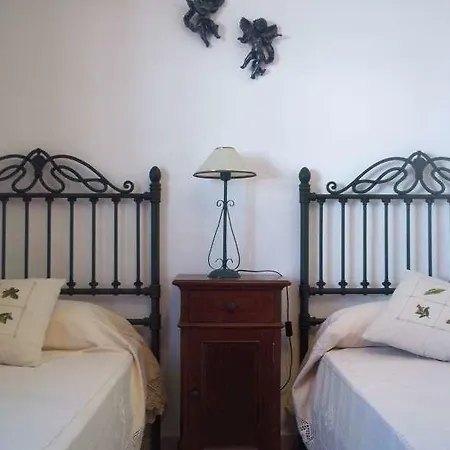 Fazinzi Apartment *